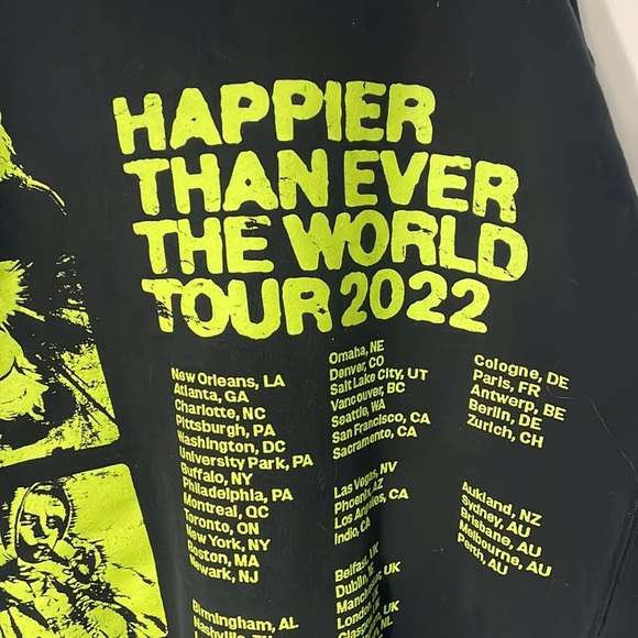 Billie Ellish Happier Than Ever World  Tour 2022 - Picture 5 of 10